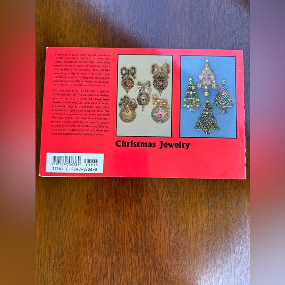 Collectible Christmas Jewelry Guide Book + Trays - Picture 8 of 11